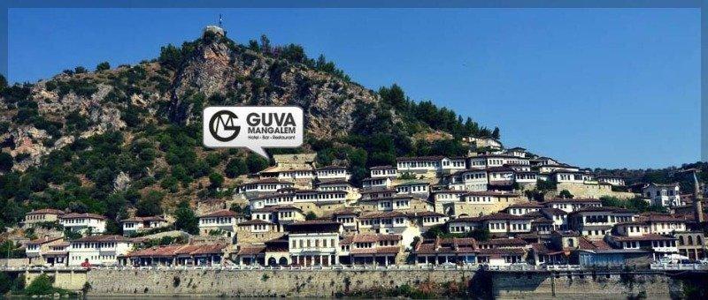 Guva Mangalem Hotel Restaurant Berat Exterior photo